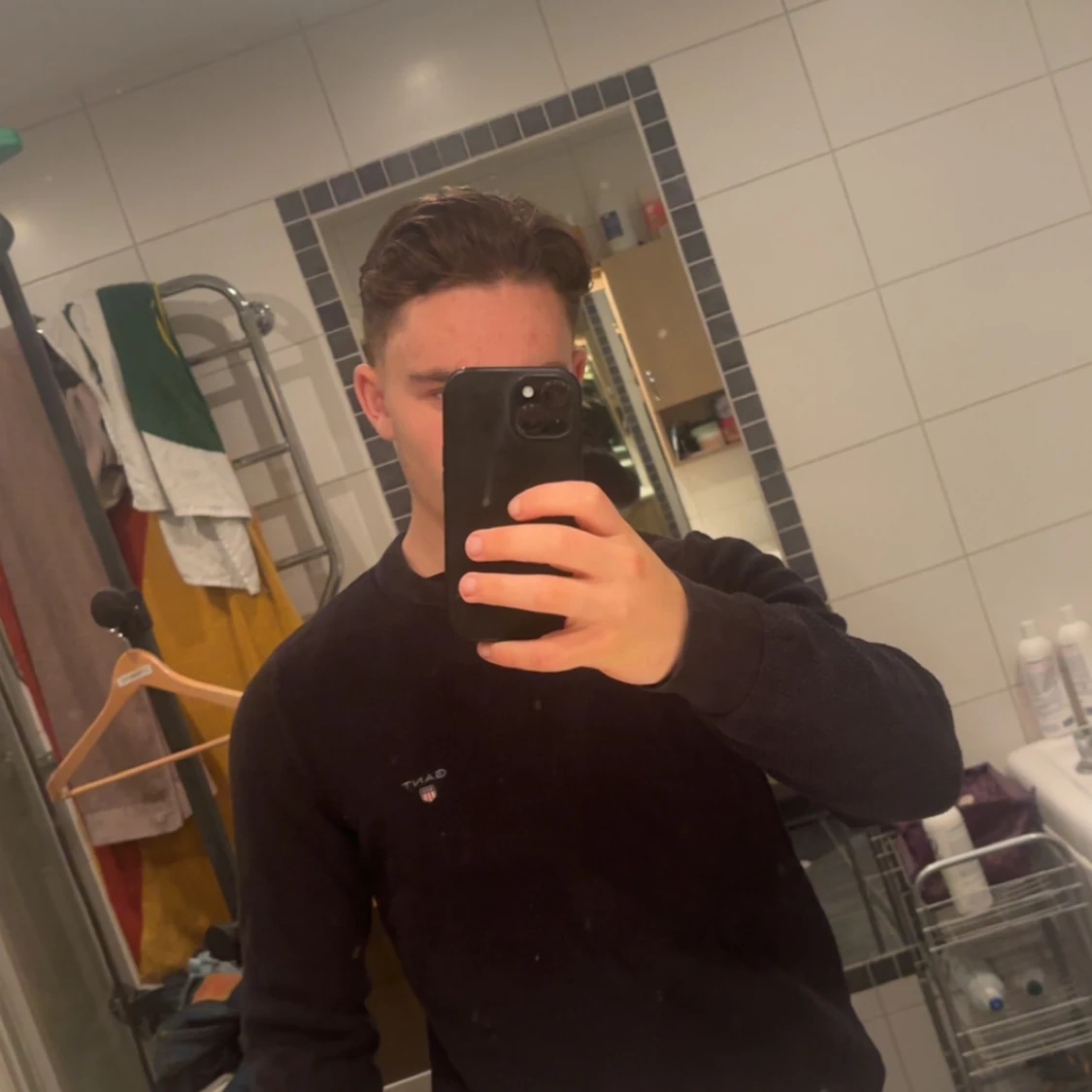 Mörkblå stickad tröja från Gant