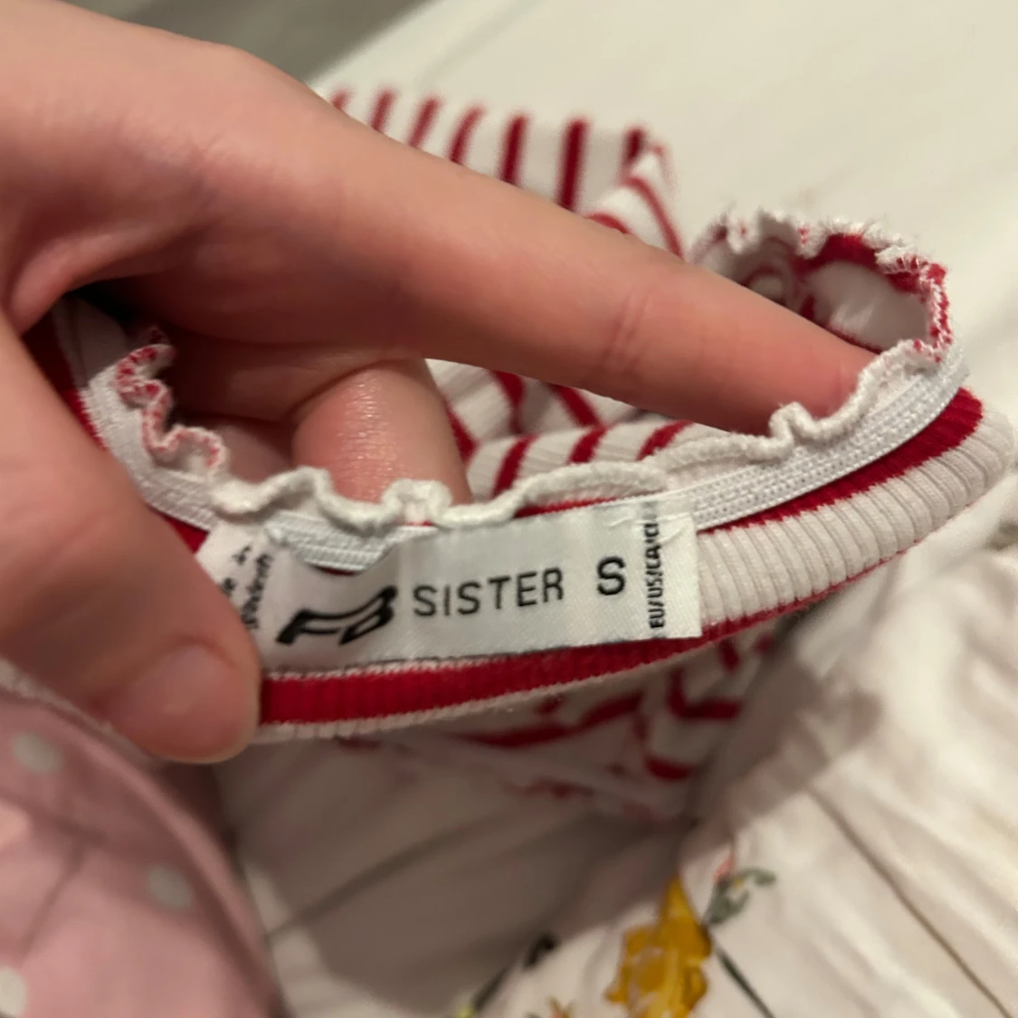 Randig offshoulder topp från FB Sister - 2