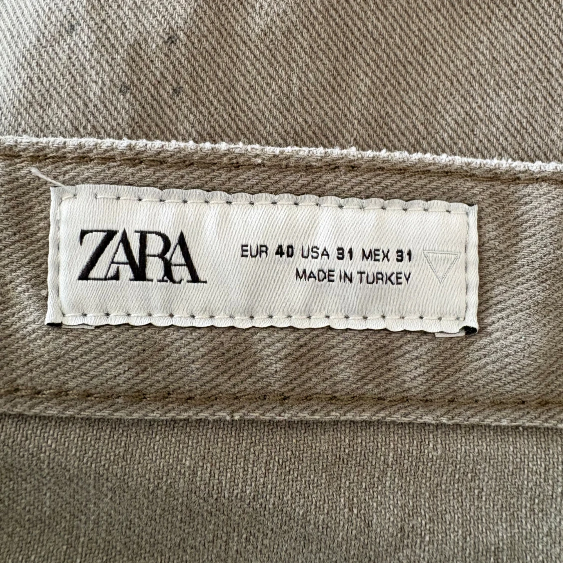Beige flared jeans från Zara - 3