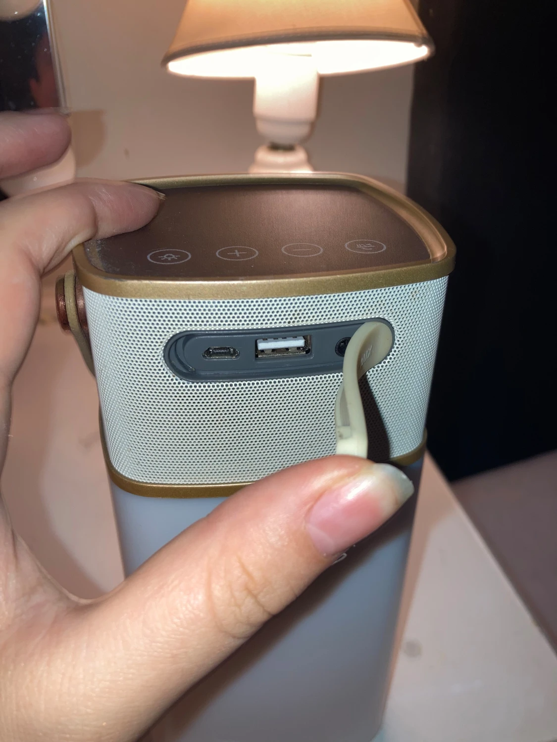 ☺️Trådlös mini-högtalare perfekt för utomhusbruk☺️ - 2