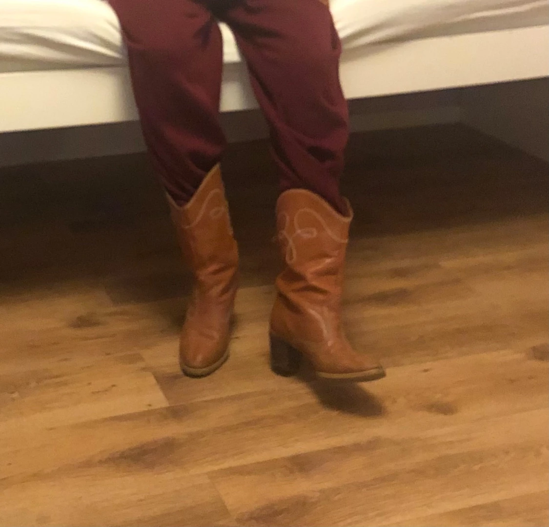 Cowboy boots - 1