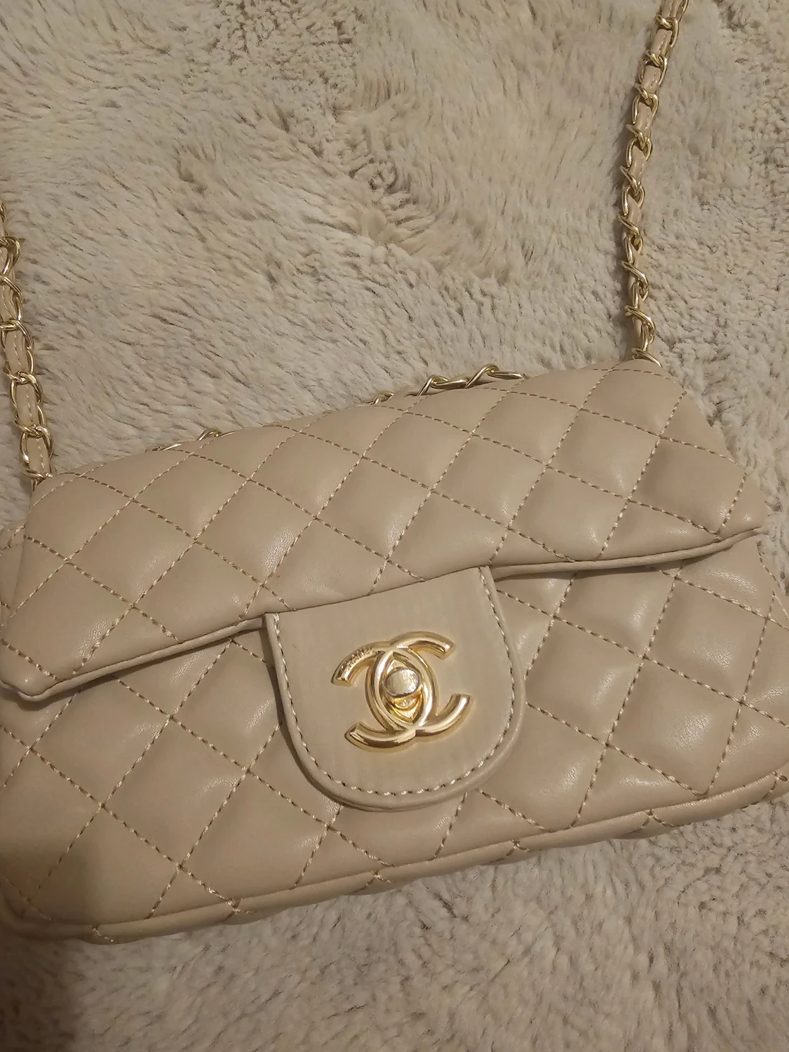 Beige quiltadl axelväska - 1