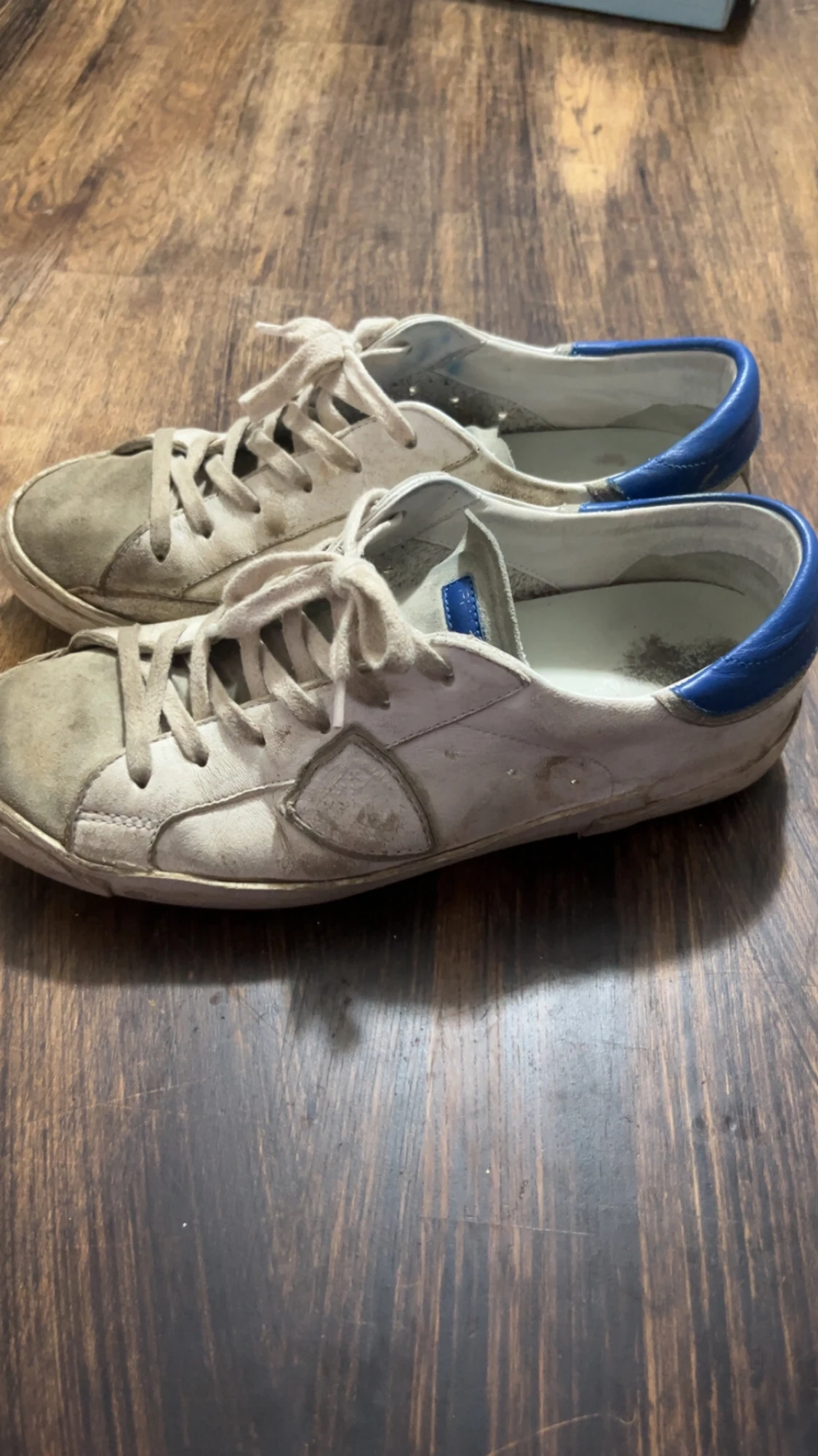 Philippe Model vita sneakers med blå häl - 2