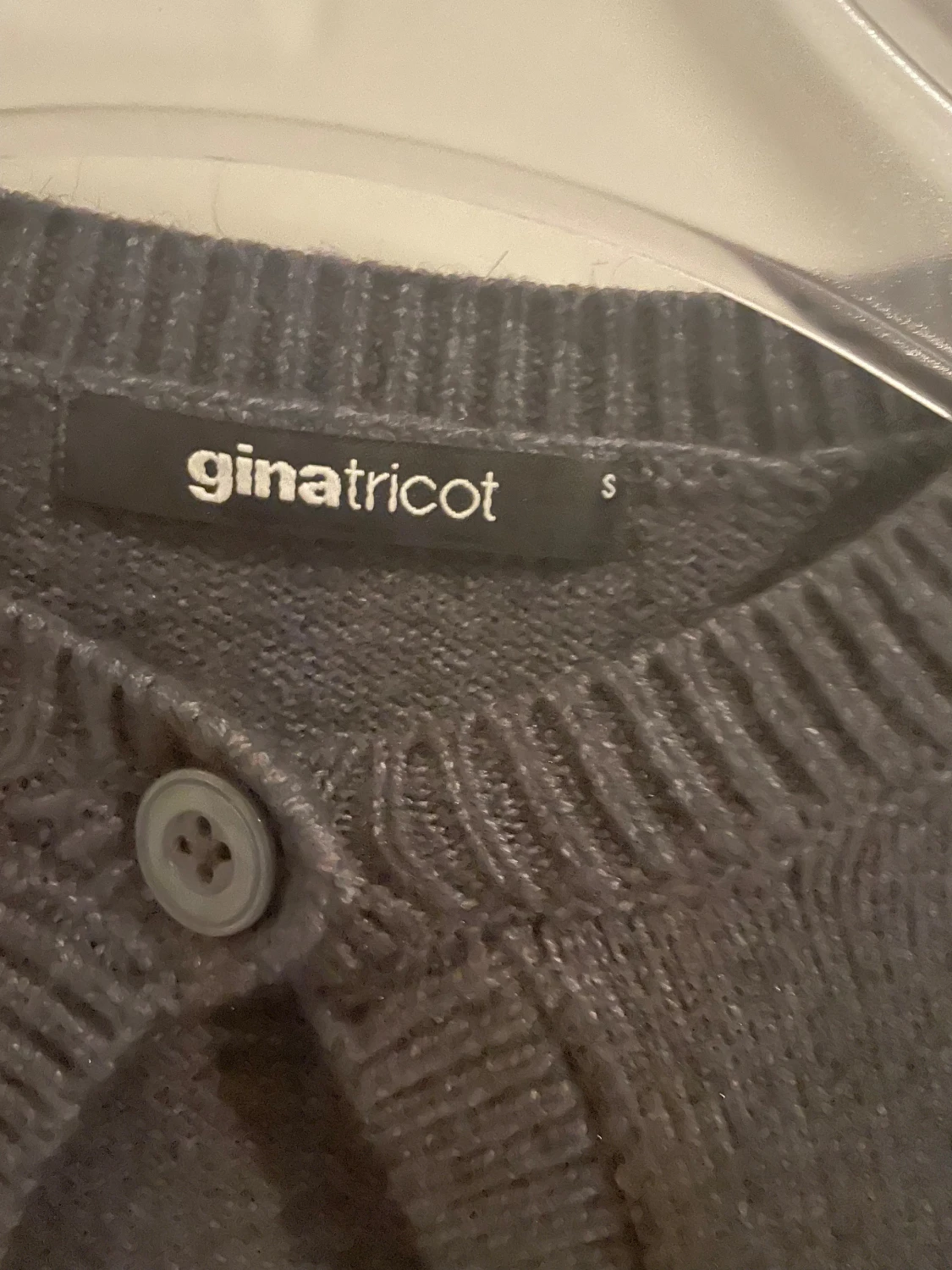 Mörkgrå kofta från Gina Tricot - 1