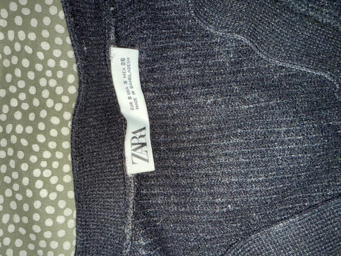 Svart ribbad kofta från Zara - 1