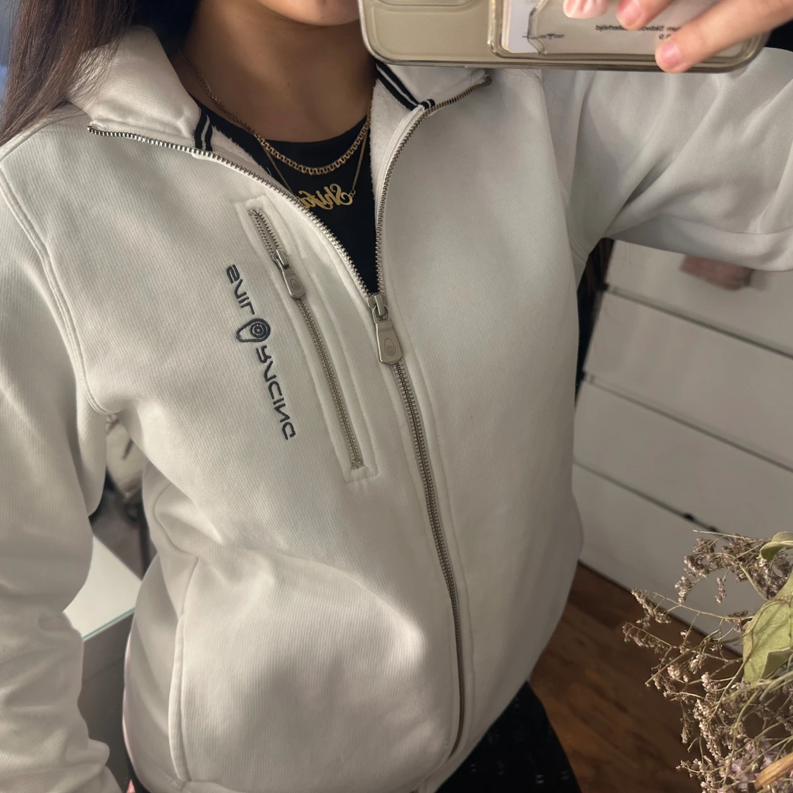 Vit hoodiejacka från Sail Racing