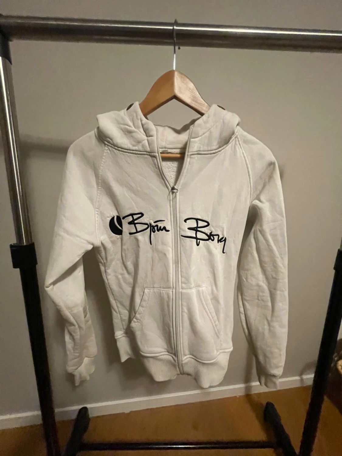 Vit hoodie från Björn Borg