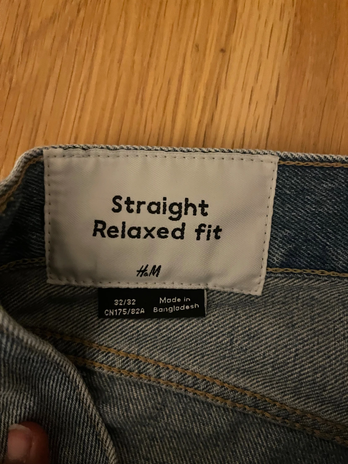 Straight relaxed fit jeans från H&M - 2