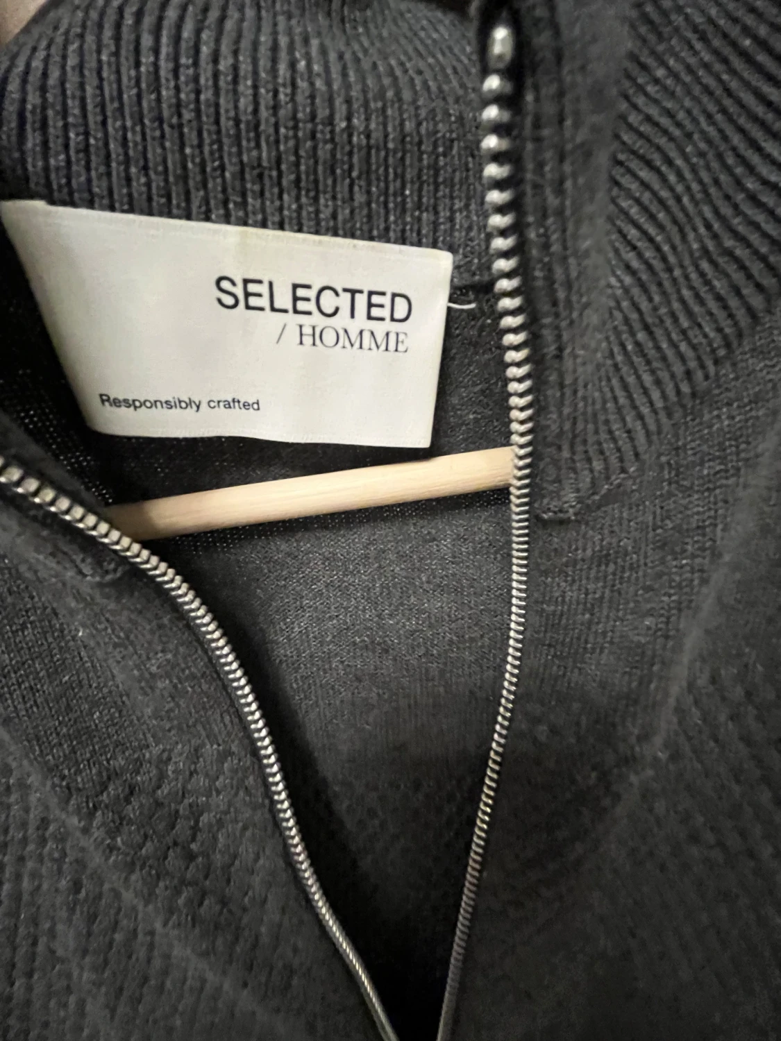 Stickat hel dragkedja  - 2