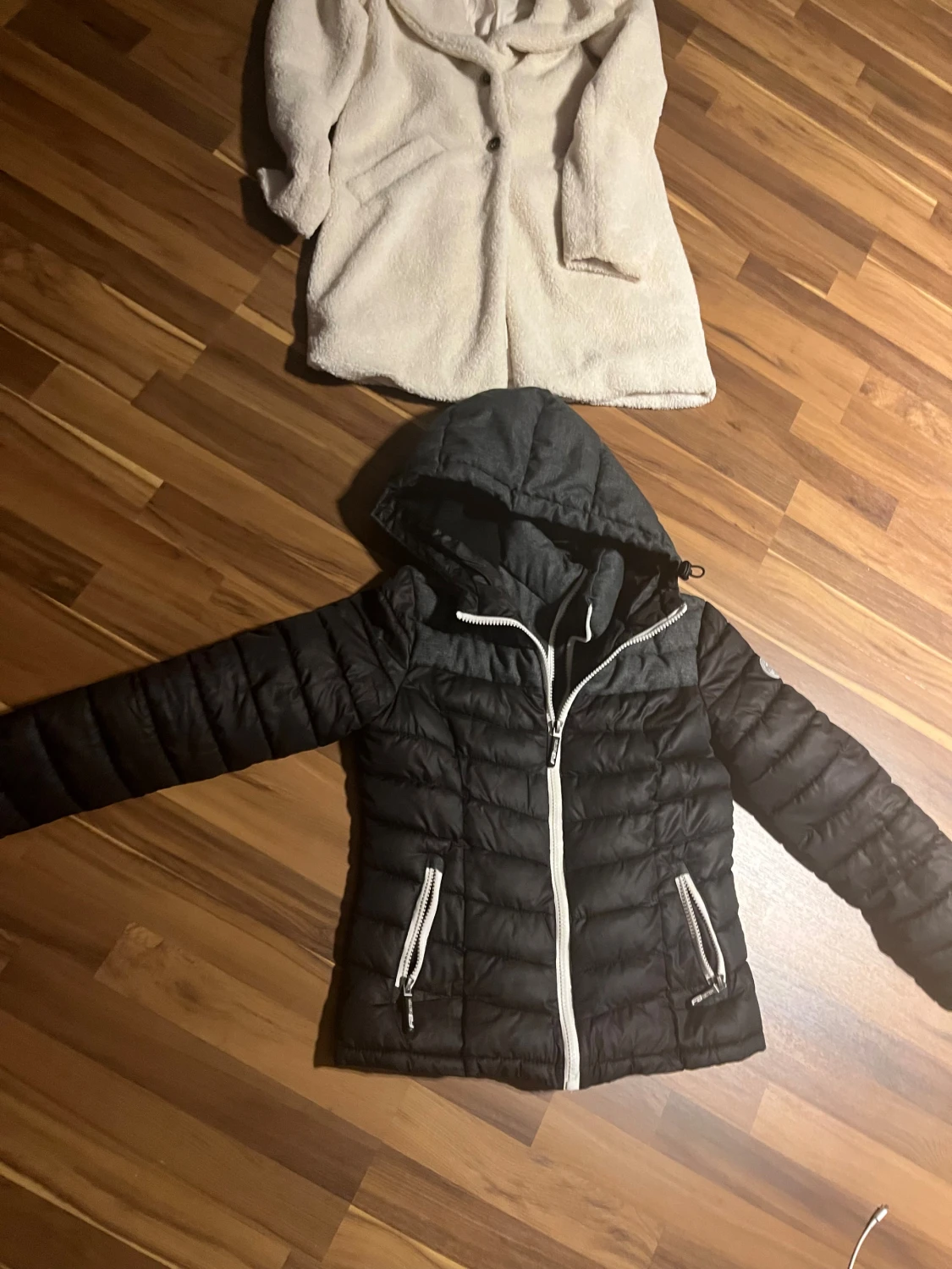 Vit teddyrock från VILA - 2