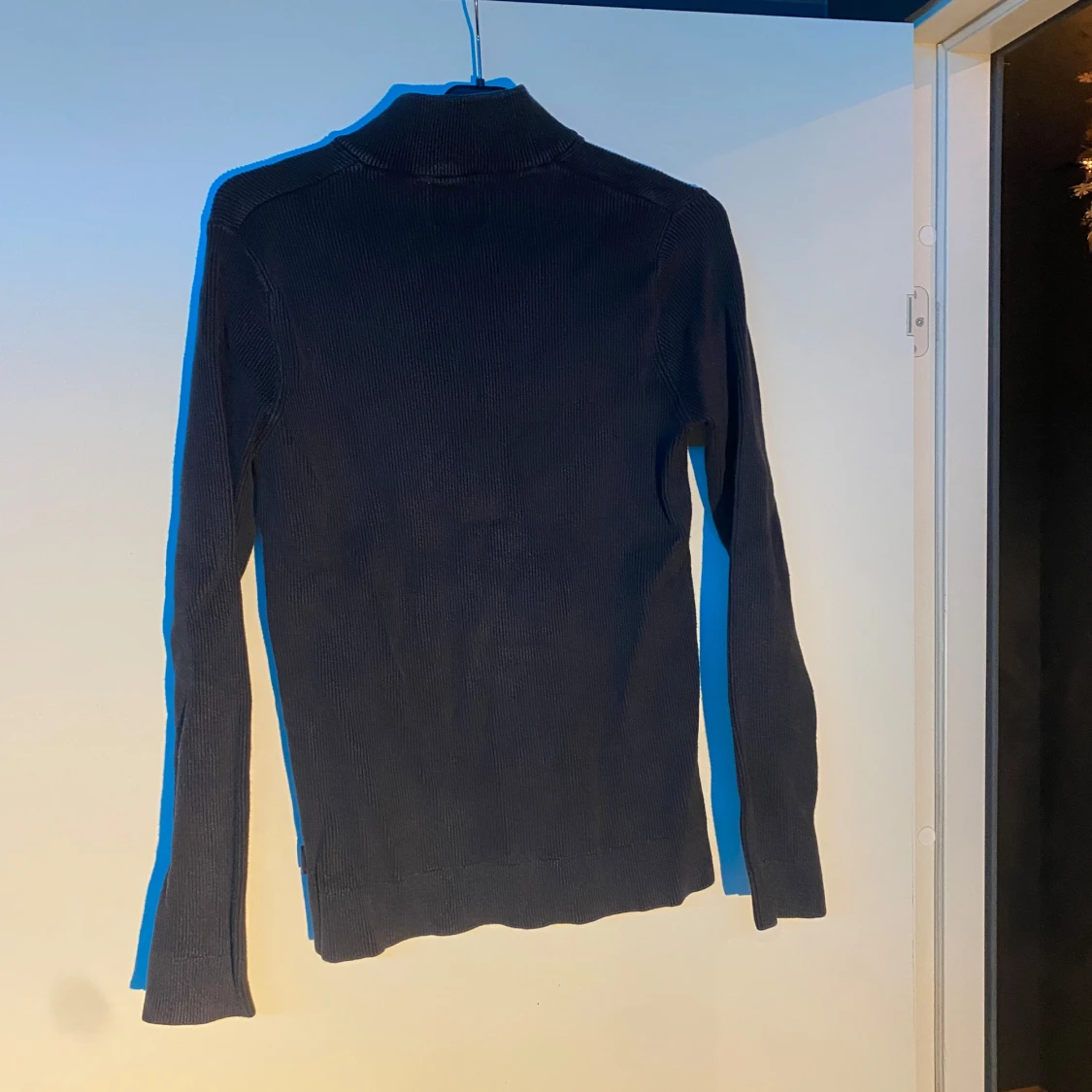 Svart ribbad kofta från Only & Sons - 1