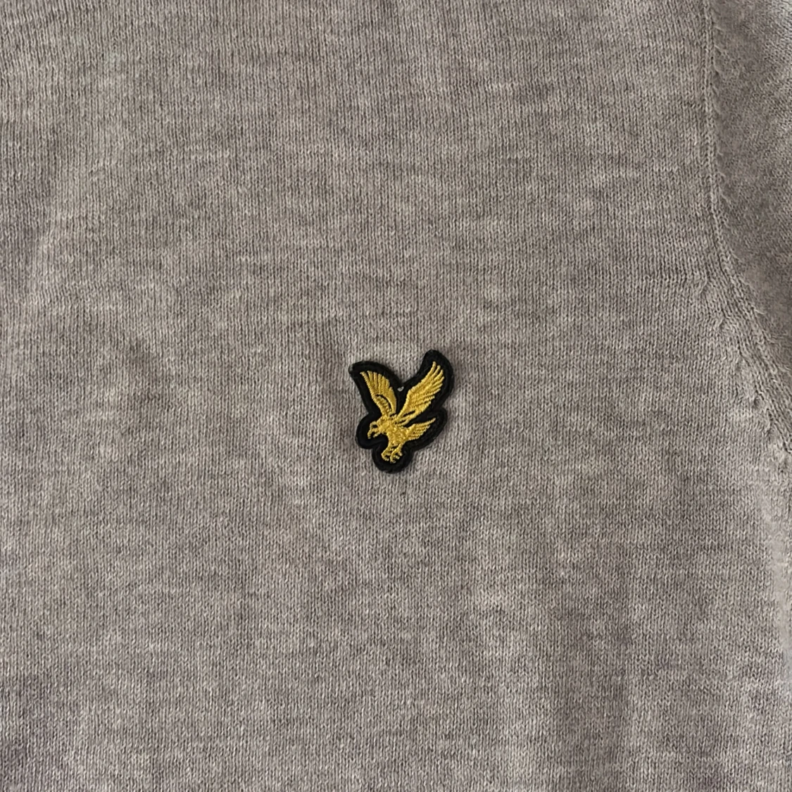 Grå  sweatshirt från Lyle & Scott - 3