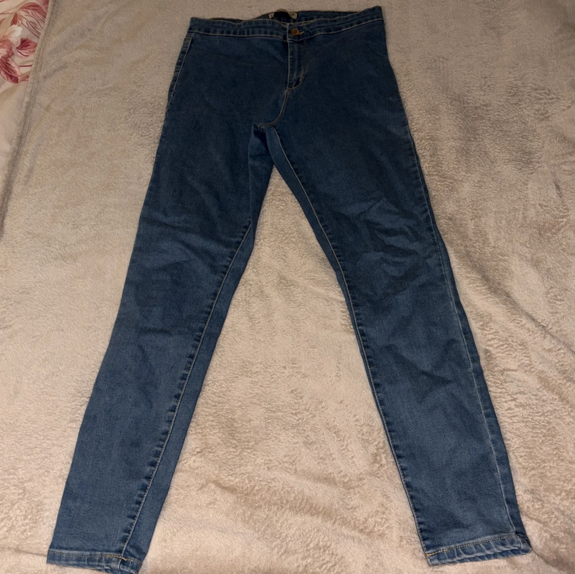 Blå skinny jeans från DenimCo