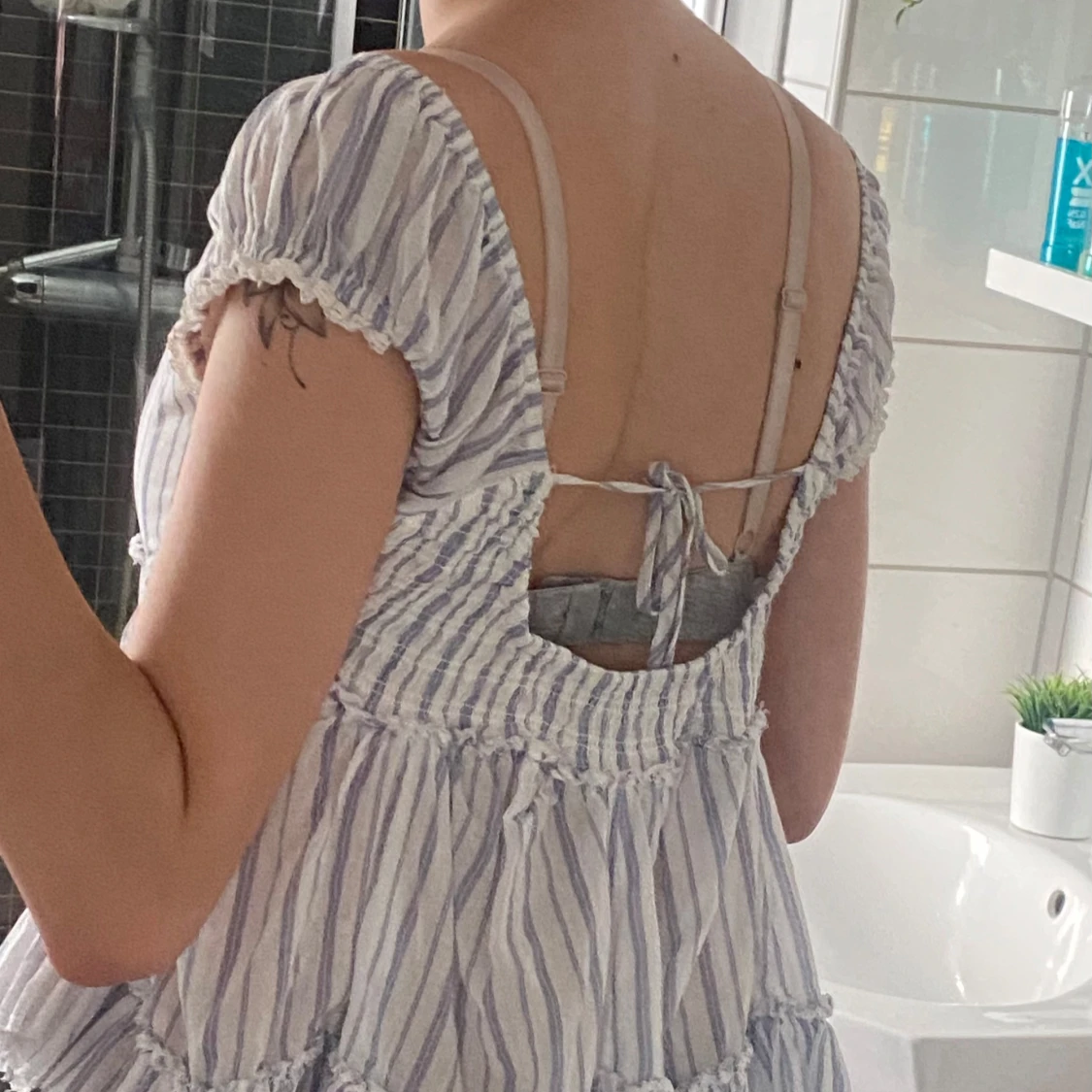 Randig blus från Kimchi Blue S - 1