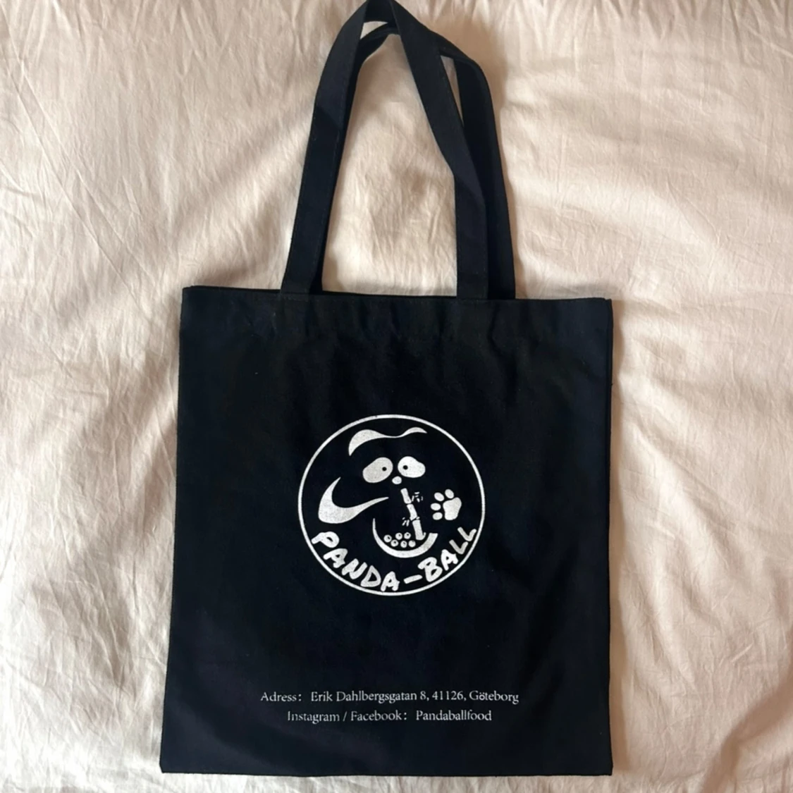 Svart totebag