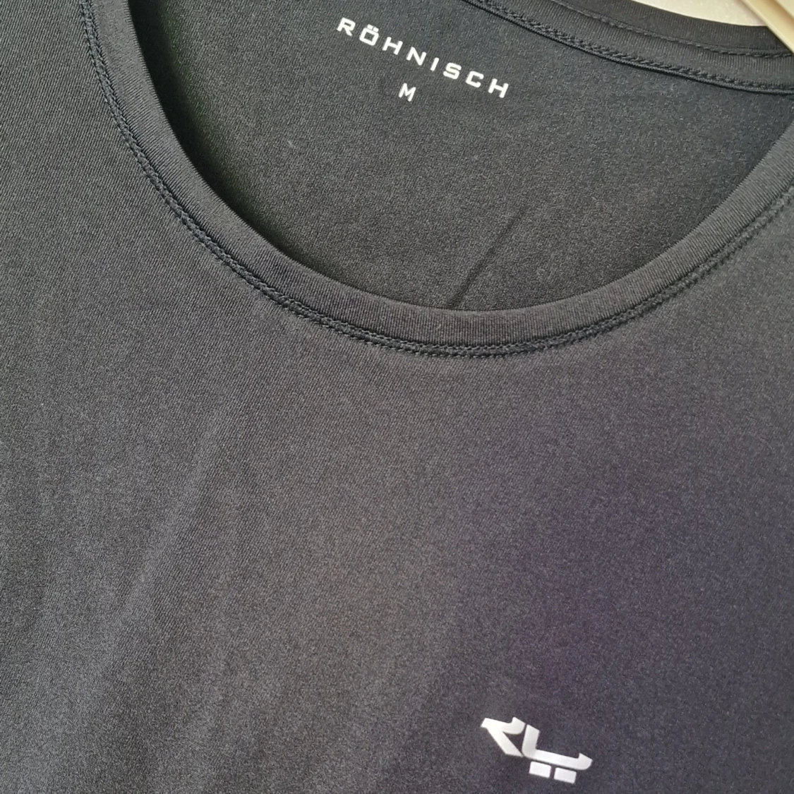 Svart långärmad träningströja Röhnisch - 2