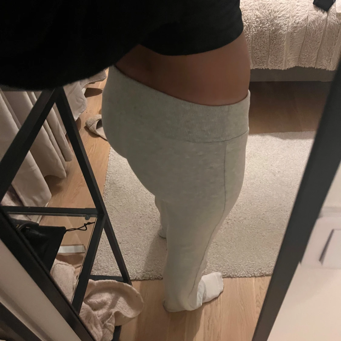 Grå mjukisbyxor - 1