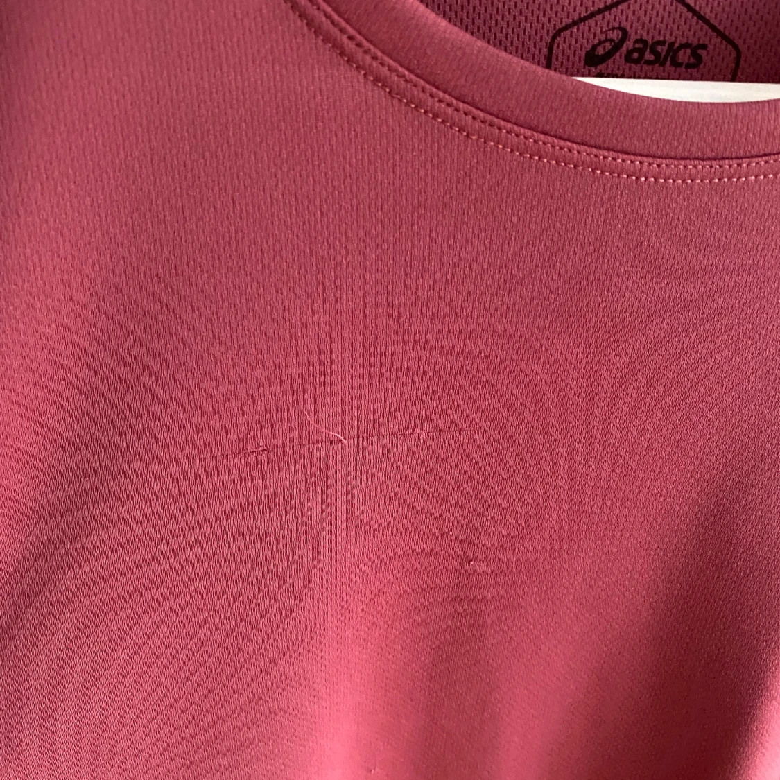 Vinröd långärmad träningströja Asics - 2