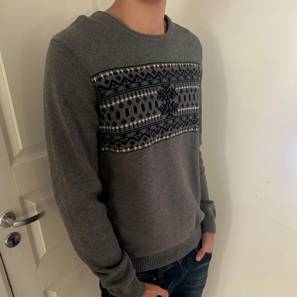 Bondelid Stickad Crewneck - 1