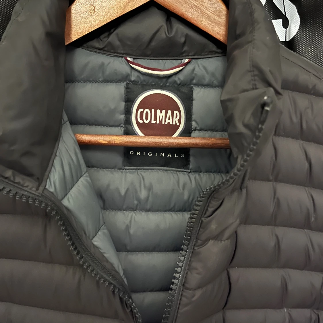 Svart dunjacka från Colmar, stl 48 - 1