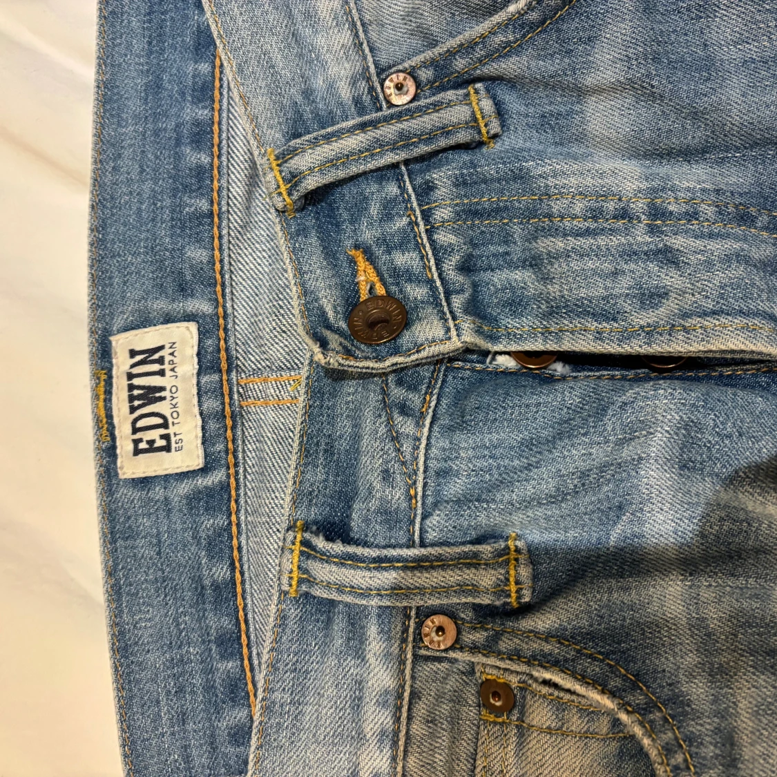 Ljusblå jeans från Edwin