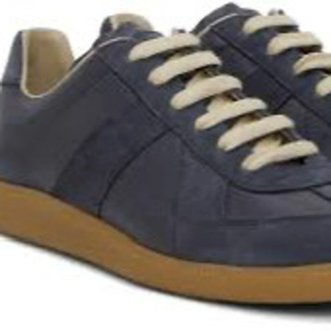 Söker maison margiela i olika färg  - 1