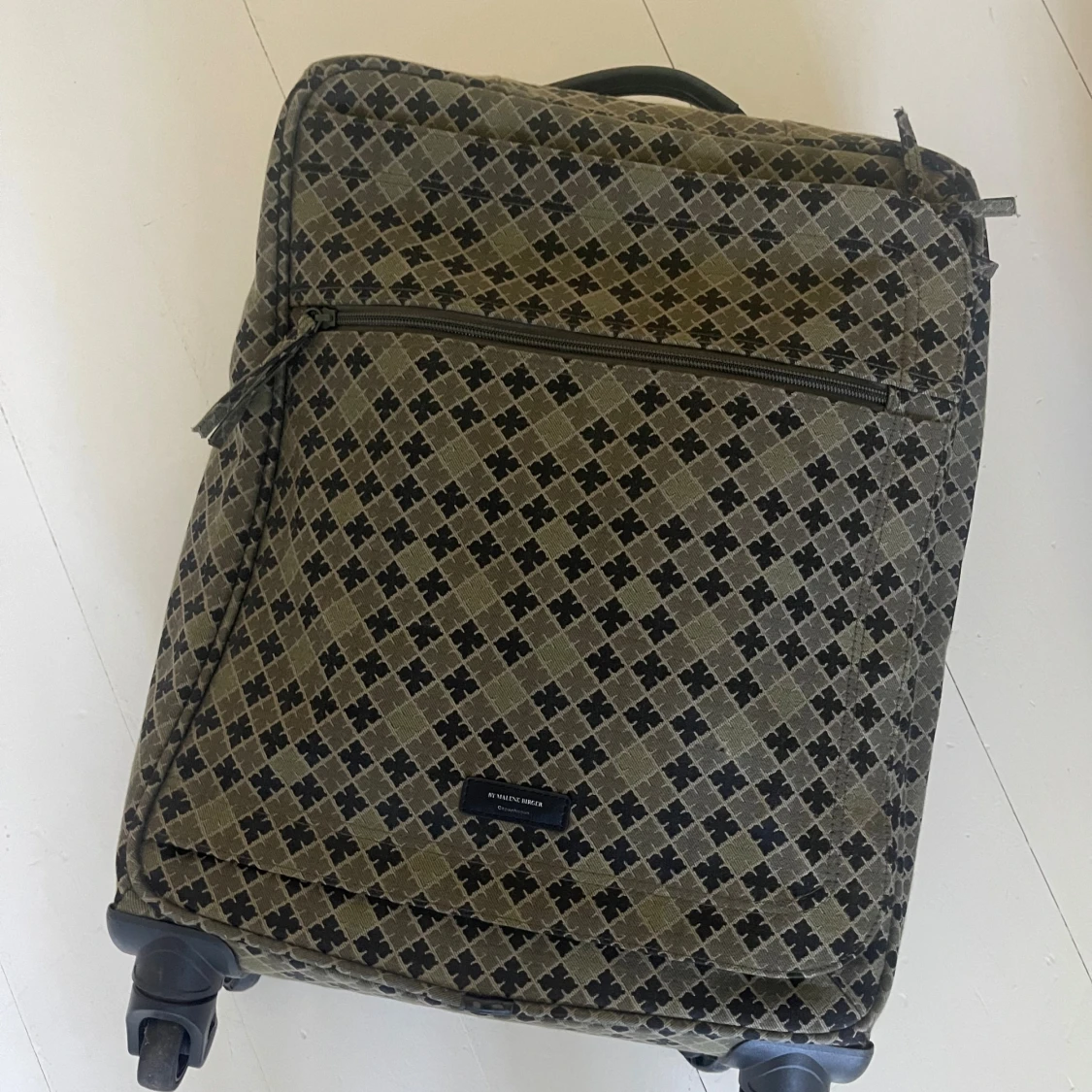 By Marlene Birger grön/svart resväska/ kabinväska - 2