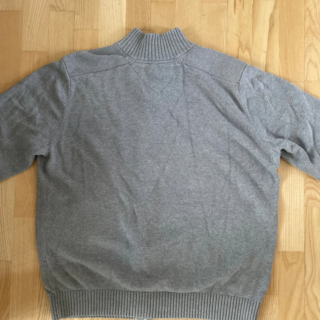 Grå stickad kofta Tommy Hilfiger - 3