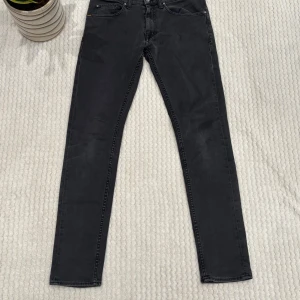 Tiger of sweden Jeans  - Säljer dessa snygga tiger of sweden Jeans size 29/32 