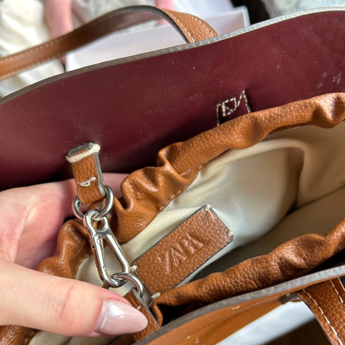 Brun handväska från Zara i skinn - 3