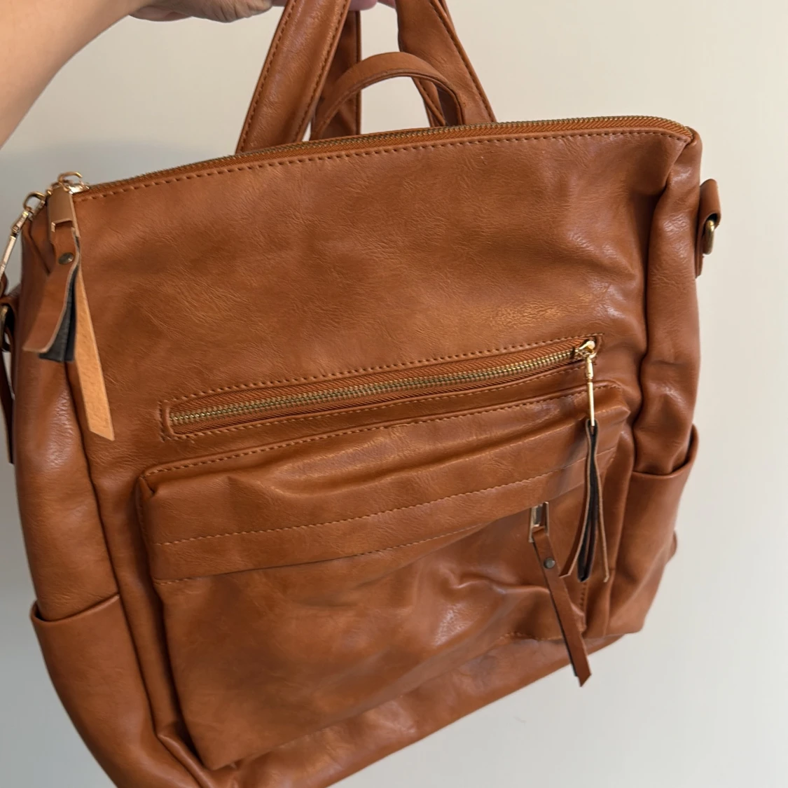 Brun ryggsäck i skinnimitation - 4