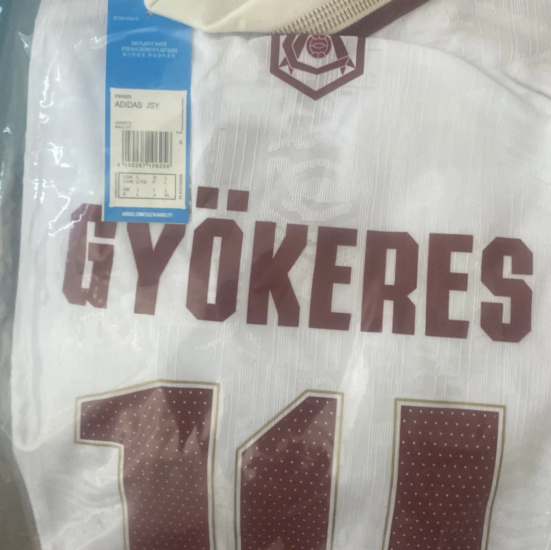 Adidas fotbollströjor Gyökeres & Wirtz - 1