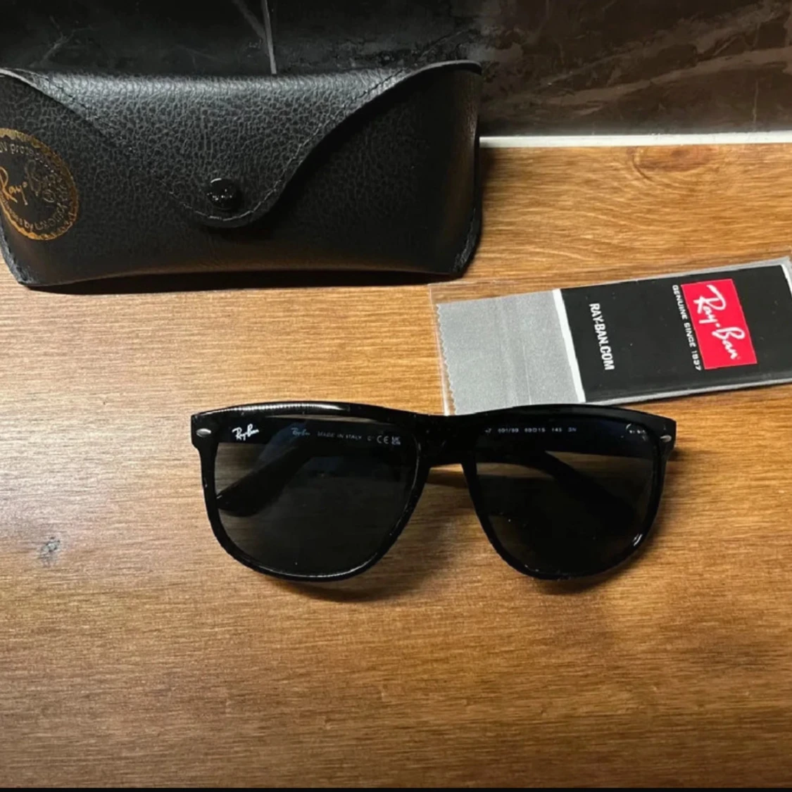 Rayban boyfriend solglasögon