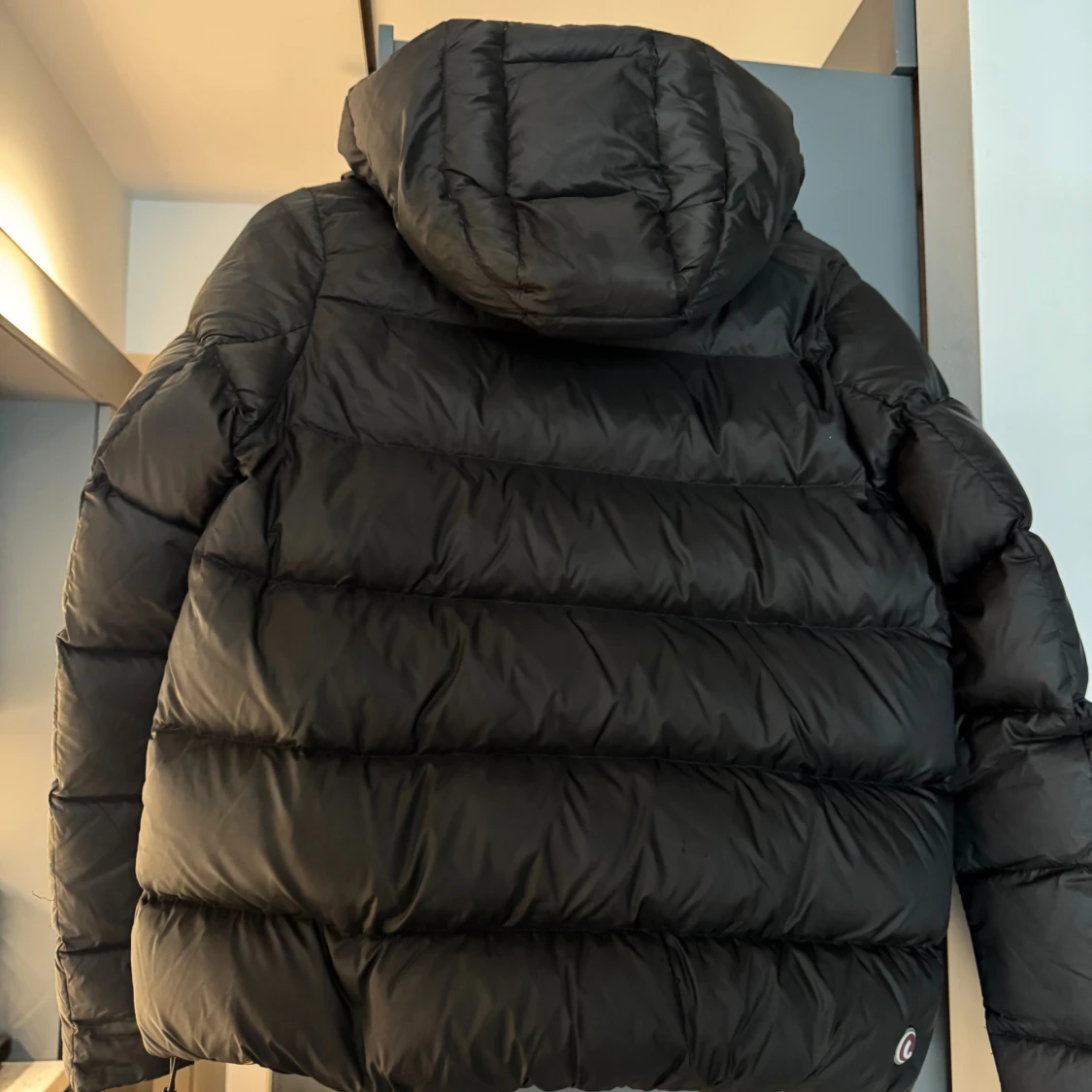Svart pufferjacka från Colmar - 3