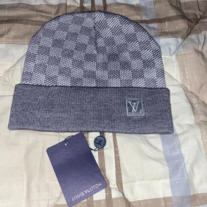 Fin grå vintermössa  - Top kvalite och billig pris🤙🏼