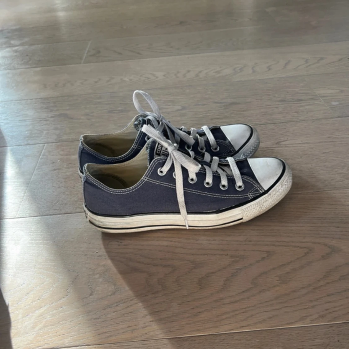 Mörkblå Converse All Star sneakers - 3