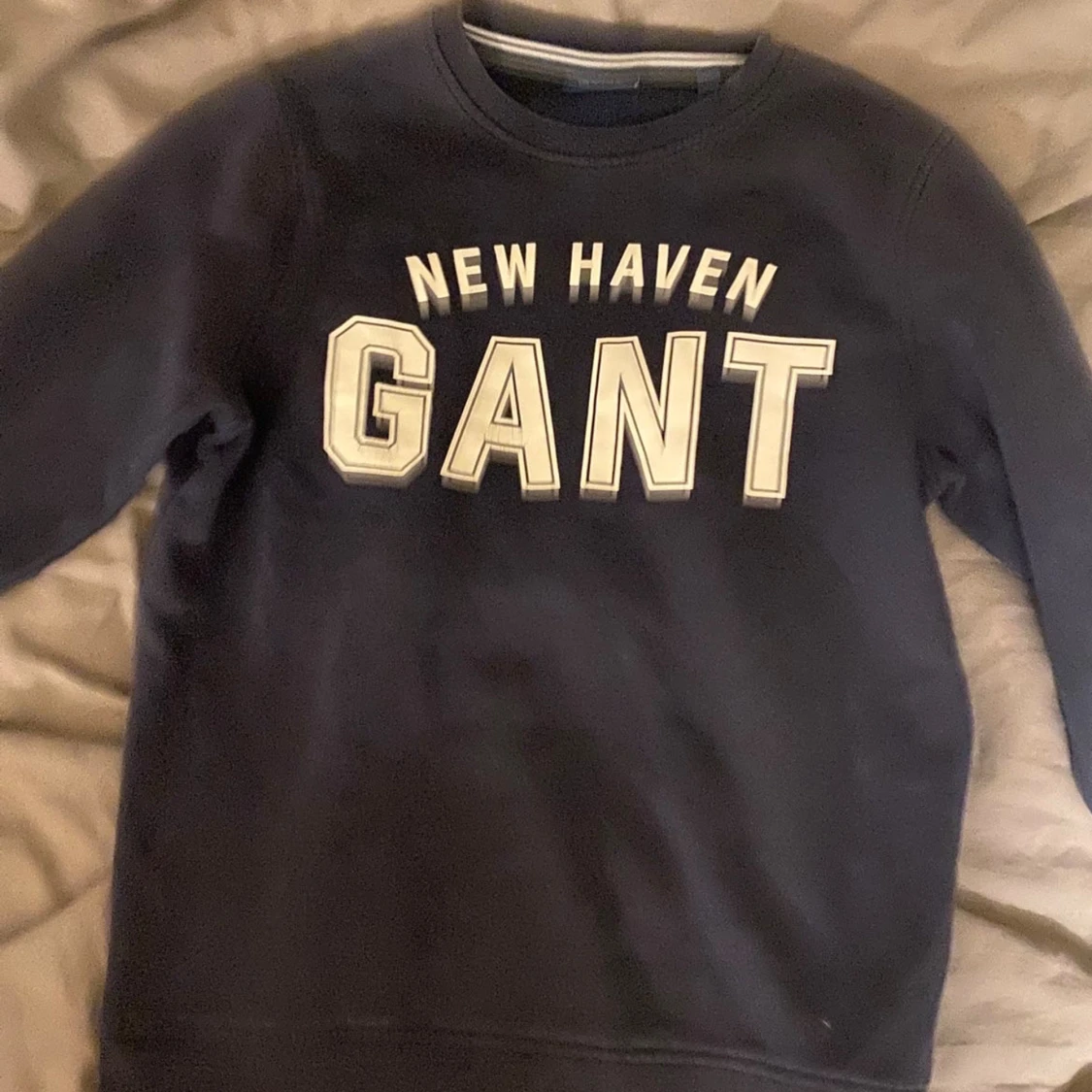 Mörkblå sweatshirt från GANT XS