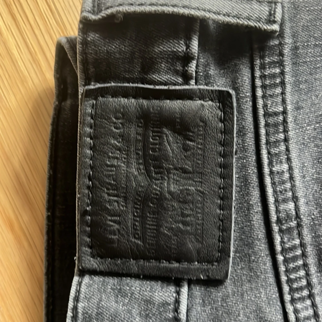 Levi's 510 mörkgrå skinny jeans - 3
