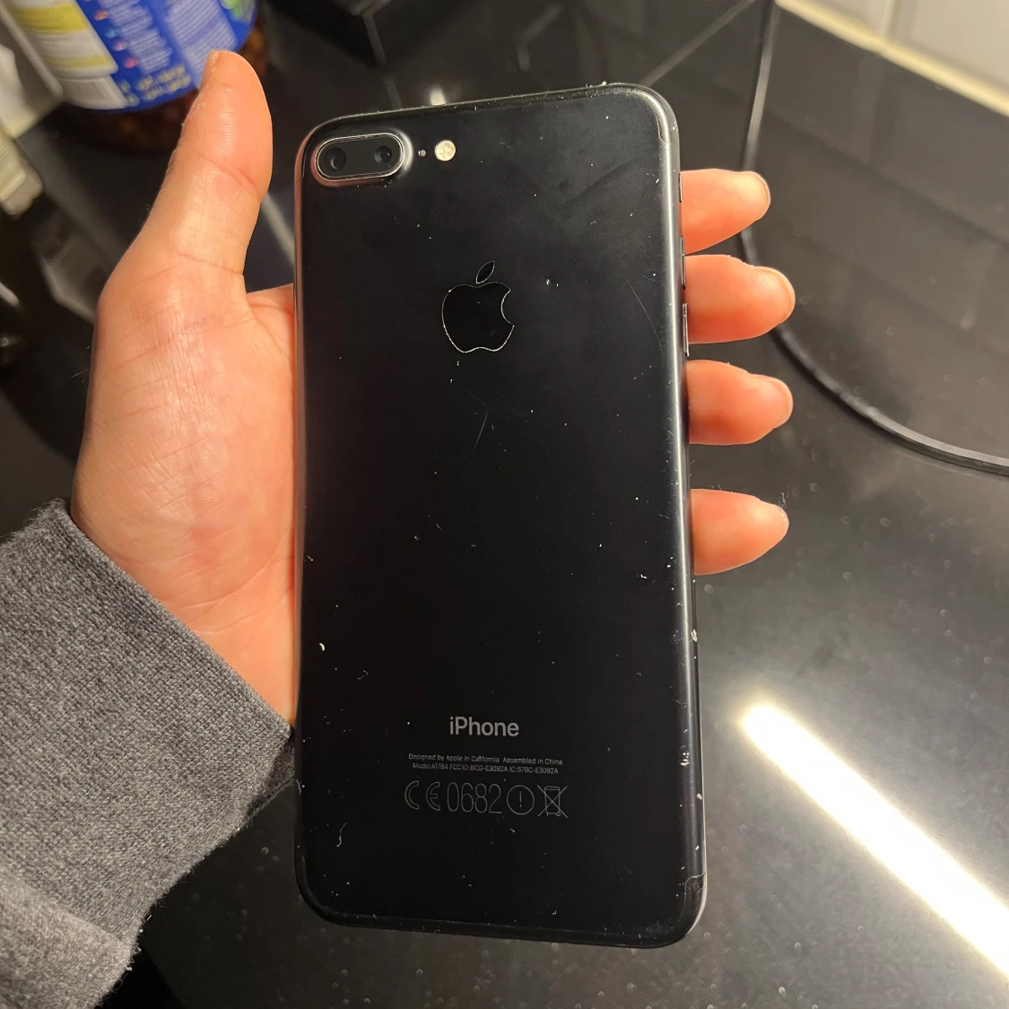 iPhone 7 Plus 32GB - 4