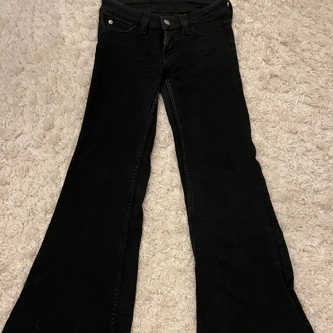 Svarta bootcut-jeans från Cheap Monday - 1
