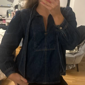 Jeansblus från Zara  - Superfin jeansblus från Zara❤️