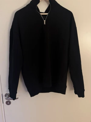 Hoodie  - Half zip hoodie 