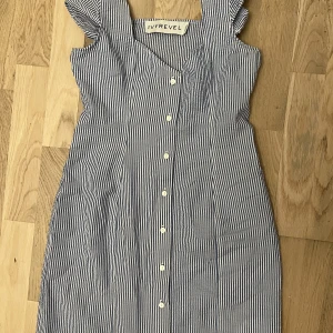 Klänning Ivyrevel - Helt ny klänning från Ivyrevel. Aldrig använd.