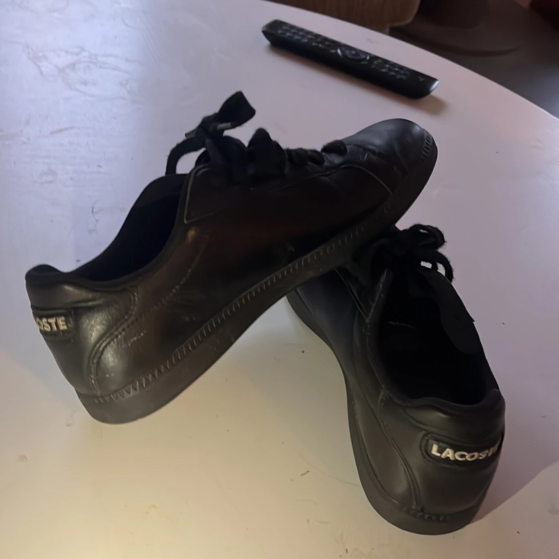 Stockholmstil skor Lacoste 