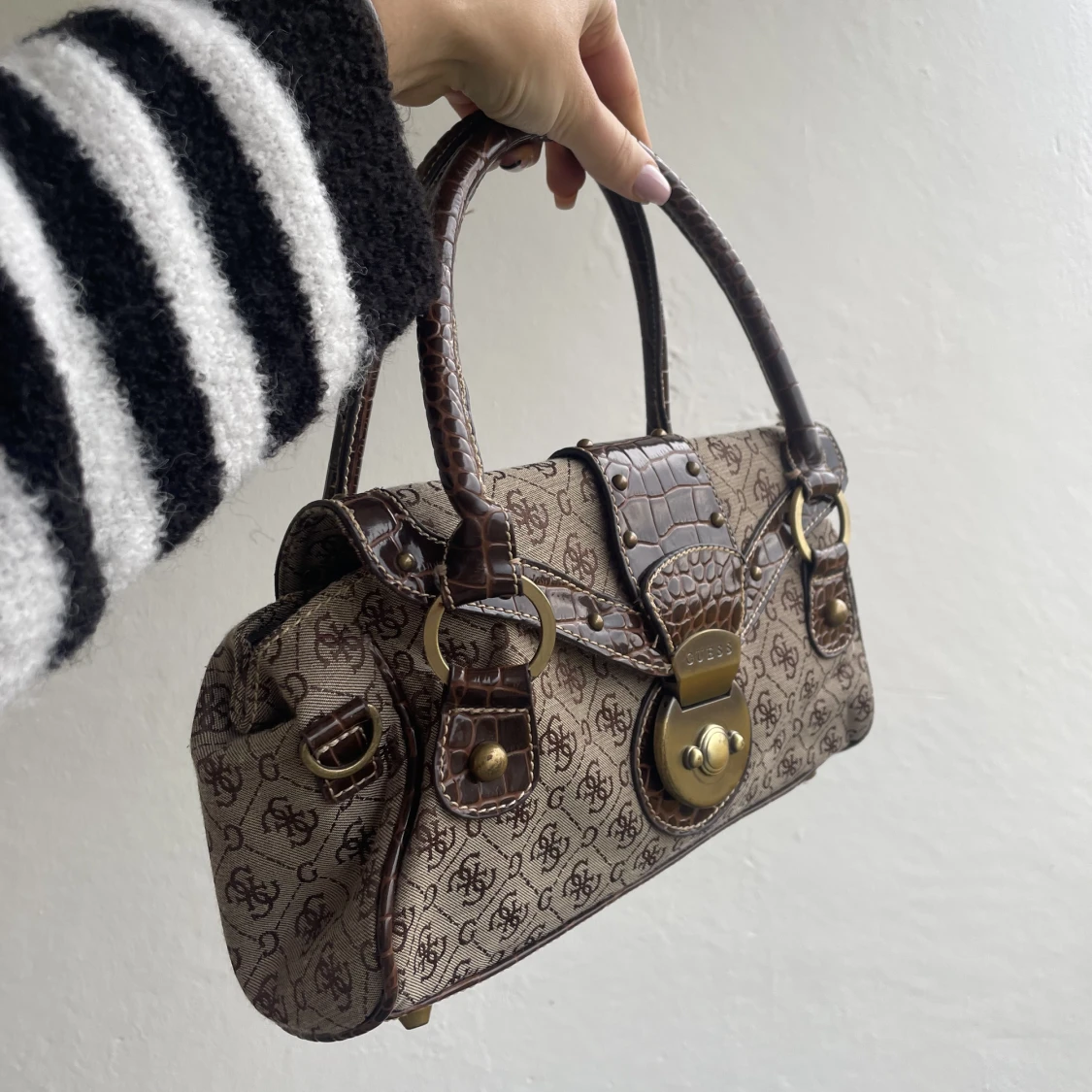 Vintage Guessväska  - 90