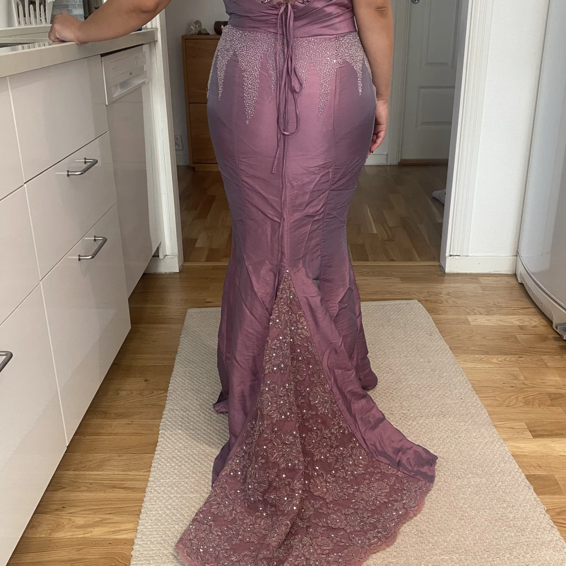 Festklänning storlek 36  - 91