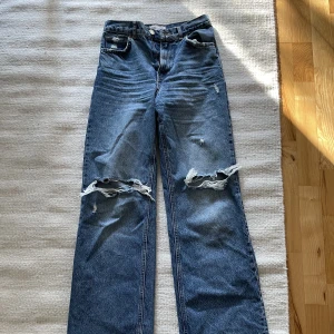 Zara jeans - Vida jeans från zara. Använda men i bra skick.