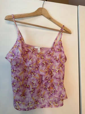 Rosa linne  - Rosa fint linne från HM. Endast använt en gång 