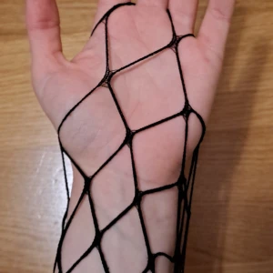 Rutiga tights - Rutiga tights. Aldrig använda. Säljer fler tights, kolla min profil. Jag samfraktar gärna. Använd gärna köp nu, kontakta vid frågor eller fler bilder!!<3