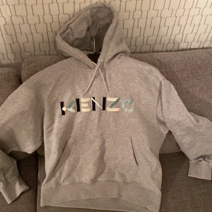 Kenzo hoodie - Hoodie i L, felfri
